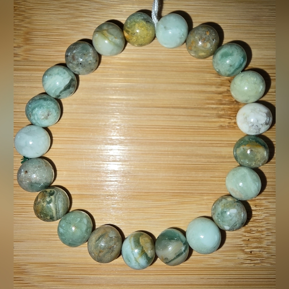 10mm Natural Green Fluorite Root Bracelet